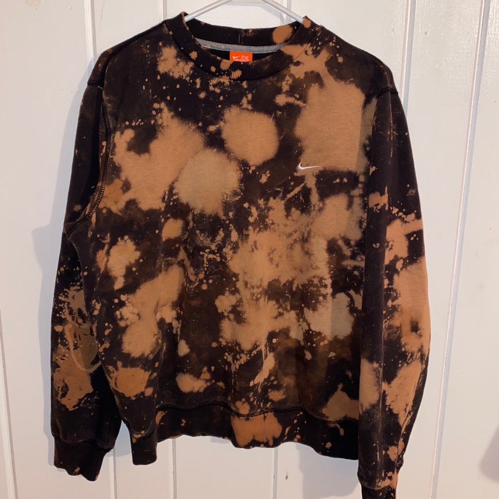 Nike sweater